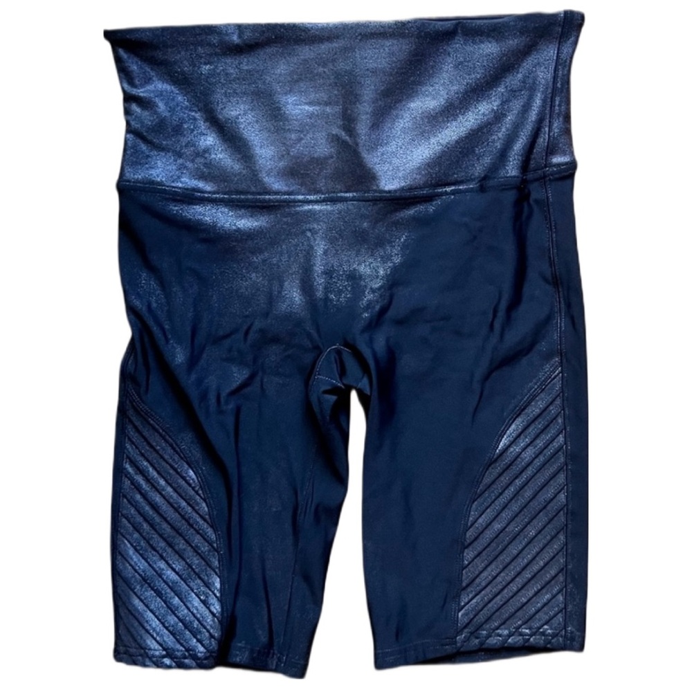 Spanxs Black Biker Shorts Size L